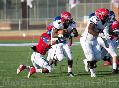 Thumbnail 3 in Cedar Hill vs Cooper (UIL 5A D2 Regional Playoff) photogallery.