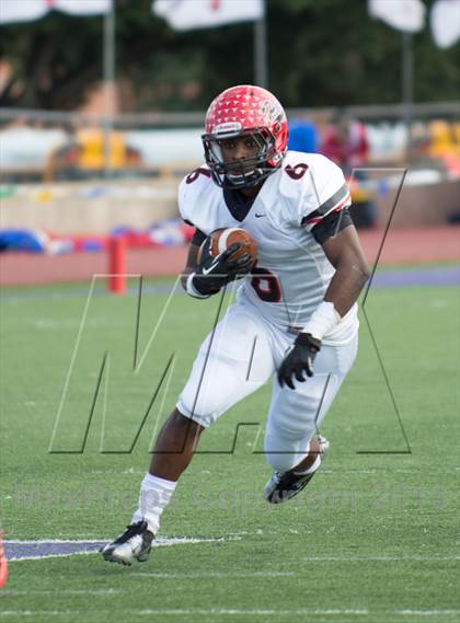 Thumbnail 2 in Cedar Hill vs Cooper (UIL 5A D2 Regional Playoff) photogallery.