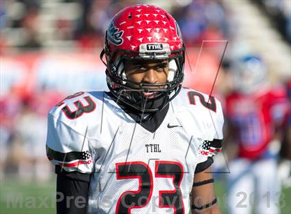 Thumbnail 1 in Cedar Hill vs Cooper (UIL 5A D2 Regional Playoff) photogallery.