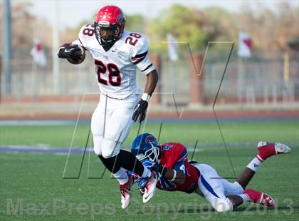 Thumbnail 3 in Cedar Hill vs Cooper (UIL 5A D2 Regional Playoff) photogallery.