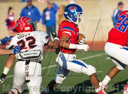 Thumbnail 3 in Cedar Hill vs Cooper (UIL 5A D2 Regional Playoff) photogallery.