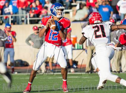 Thumbnail 3 in Cedar Hill vs Cooper (UIL 5A D2 Regional Playoff) photogallery.