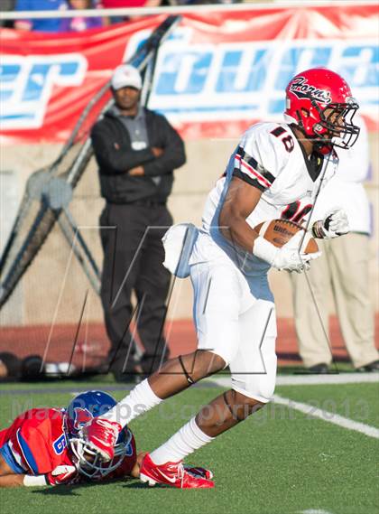 Thumbnail 2 in Cedar Hill vs Cooper (UIL 5A D2 Regional Playoff) photogallery.