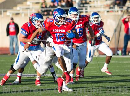 Thumbnail 3 in Cedar Hill vs Cooper (UIL 5A D2 Regional Playoff) photogallery.