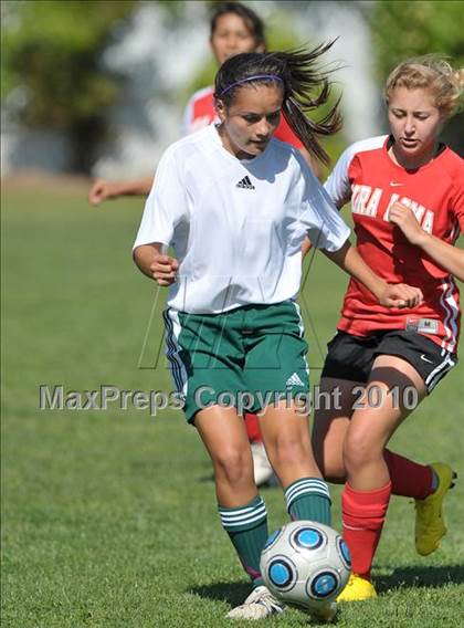 Thumbnail 1 in Mira Loma @ Rio Americano photogallery.