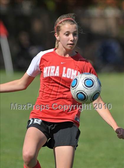 Thumbnail 2 in Mira Loma @ Rio Americano photogallery.