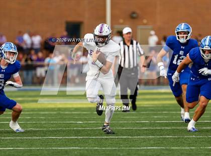 Thumbnail 2 in Elder @ Covington Catholic photogallery.