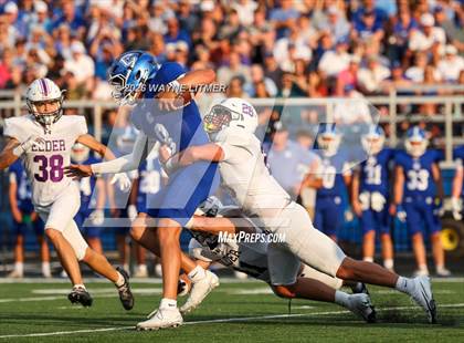 Thumbnail 1 in Elder @ Covington Catholic photogallery.