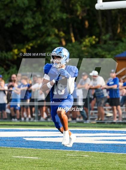 Thumbnail 1 in Elder @ Covington Catholic photogallery.