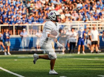Thumbnail 3 in Elder @ Covington Catholic photogallery.