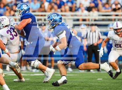 Thumbnail 2 in Elder @ Covington Catholic photogallery.