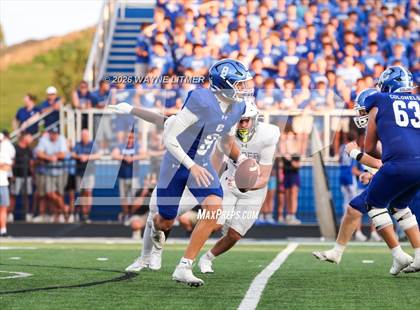 Thumbnail 3 in Elder @ Covington Catholic photogallery.