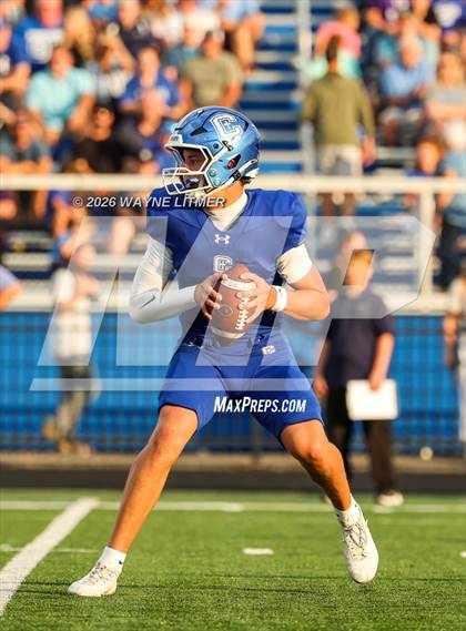 Thumbnail 1 in Elder @ Covington Catholic photogallery.
