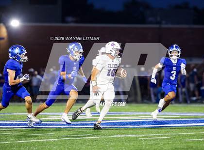 Thumbnail 1 in Elder @ Covington Catholic photogallery.