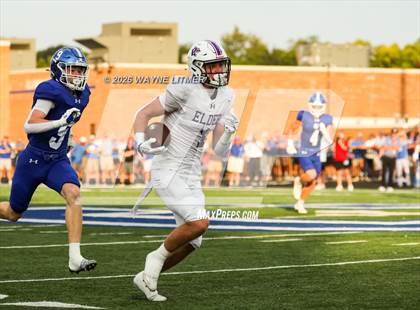 Thumbnail 1 in Elder @ Covington Catholic photogallery.
