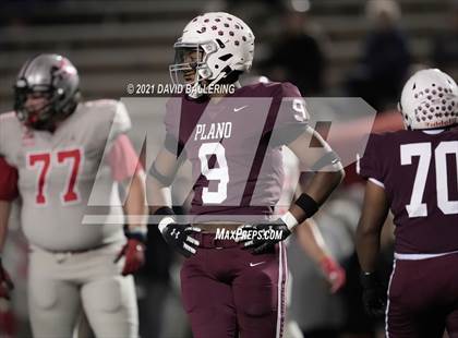 Thumbnail 2 in Marcus @ Plano photogallery.