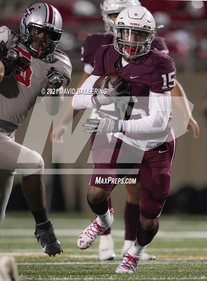 Thumbnail 2 in Marcus @ Plano photogallery.