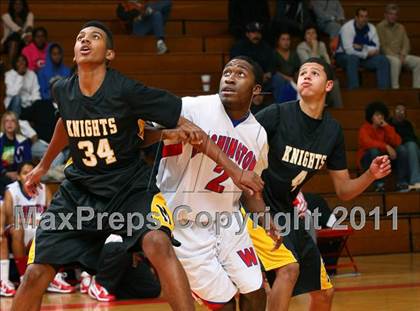 Thumbnail 3 in Washington vs. Bishop Montgomery (Sea Hawk Classic Championship Game) photogallery.