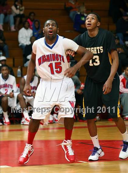 Thumbnail 3 in Washington vs. Bishop Montgomery (Sea Hawk Classic Championship Game) photogallery.