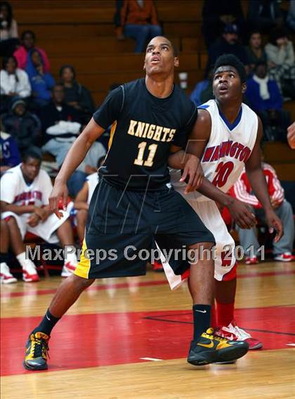 Thumbnail 1 in Washington vs. Bishop Montgomery (Sea Hawk Classic Championship Game) photogallery.