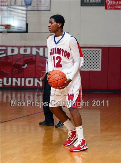 Thumbnail 1 in Washington vs. Bishop Montgomery (Sea Hawk Classic Championship Game) photogallery.