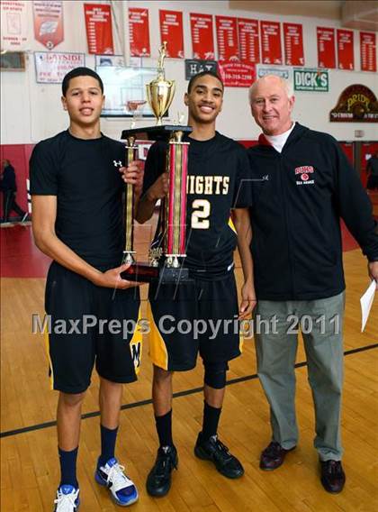 Thumbnail 3 in Washington vs. Bishop Montgomery (Sea Hawk Classic Championship Game) photogallery.