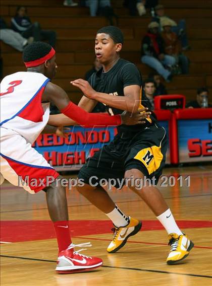 Thumbnail 1 in Washington vs. Bishop Montgomery (Sea Hawk Classic Championship Game) photogallery.