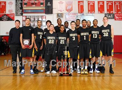 Thumbnail 3 in Washington vs. Bishop Montgomery (Sea Hawk Classic Championship Game) photogallery.