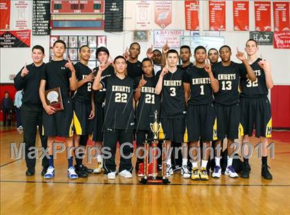 Thumbnail 2 in Washington vs. Bishop Montgomery (Sea Hawk Classic Championship Game) photogallery.