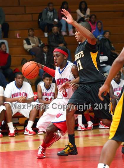 Thumbnail 1 in Washington vs. Bishop Montgomery (Sea Hawk Classic Championship Game) photogallery.