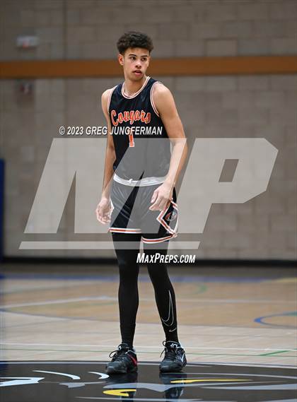 Thumbnail 1 in Half Moon Bay @ San Domenico (CIF State D4 NorCal Playoff) photogallery.