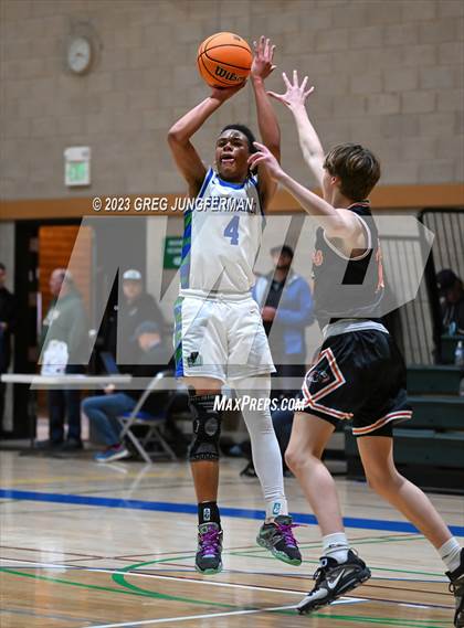 Thumbnail 1 in Half Moon Bay @ San Domenico (CIF State D4 NorCal Playoff) photogallery.