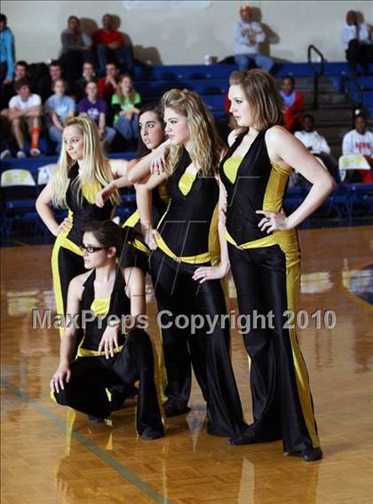 Thumbnail 2 in Austin-East @ Gatlinburg-Pittman photogallery.