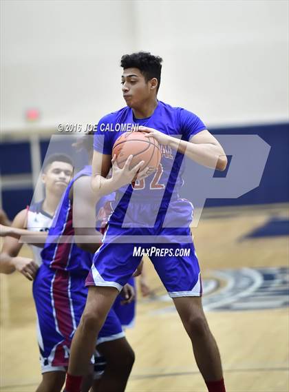 Thumbnail 2 in San Antonio Memorial vs Cornerstone Christian (SAISD Inivtational) photogallery.