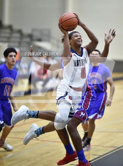 Thumbnail 1 in San Antonio Memorial vs Cornerstone Christian (SAISD Inivtational) photogallery.