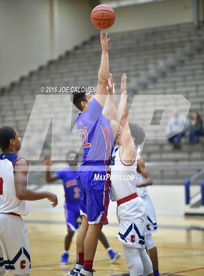 Thumbnail 1 in San Antonio Memorial vs Cornerstone Christian (SAISD Inivtational) photogallery.