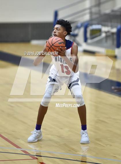 Thumbnail 3 in San Antonio Memorial vs Cornerstone Christian (SAISD Inivtational) photogallery.
