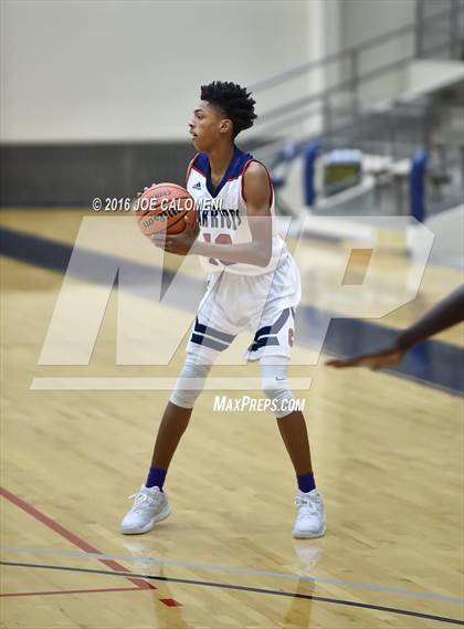 Thumbnail 2 in San Antonio Memorial vs Cornerstone Christian (SAISD Inivtational) photogallery.