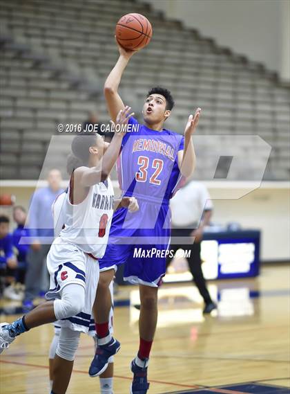 Thumbnail 1 in San Antonio Memorial vs Cornerstone Christian (SAISD Inivtational) photogallery.