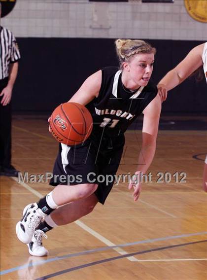 Thumbnail 1 in Clarion Area vs. Homer-Center (PIAA Class A First Round) photogallery.