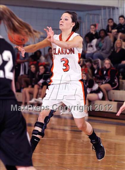 Thumbnail 3 in Clarion Area vs. Homer-Center (PIAA Class A First Round) photogallery.