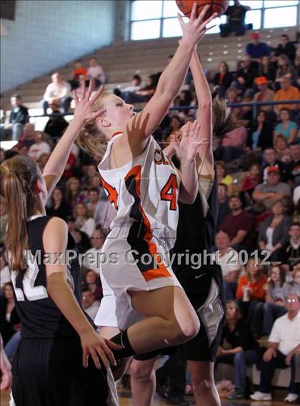Thumbnail 3 in Clarion Area vs. Homer-Center (PIAA Class A First Round) photogallery.
