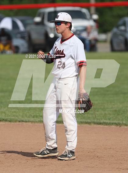 Thumbnail 3 in Columbus Academy vs. Liberty Union (OHSAA D3 District Final) photogallery.