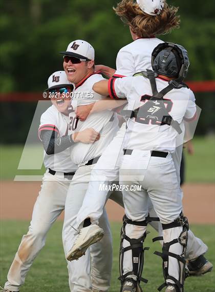Thumbnail 1 in Columbus Academy vs. Liberty Union (OHSAA D3 District Final) photogallery.