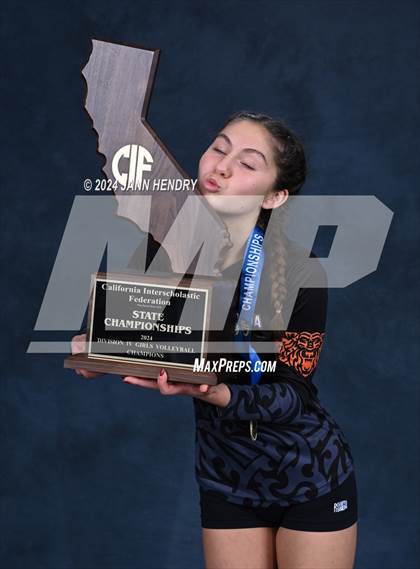 Thumbnail 2 in Hilmar vs South Pasadena (CIF Division 4 Final Awards) photogallery.