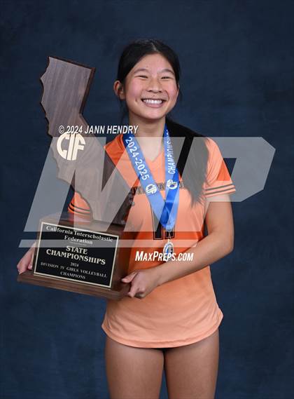 Thumbnail 3 in Hilmar vs South Pasadena (CIF Division 4 Final Awards) photogallery.