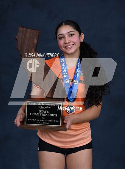 Thumbnail 1 in Hilmar vs South Pasadena (CIF Division 4 Final Awards) photogallery.