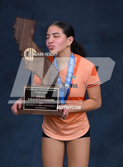 Thumbnail 3 in Hilmar vs South Pasadena (CIF Division 4 Final Awards) photogallery.