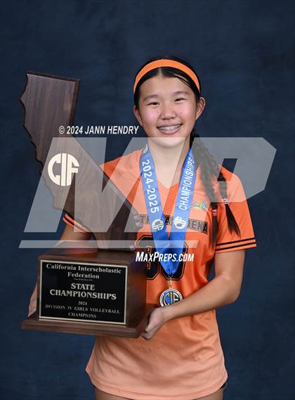 Thumbnail 3 in Hilmar vs South Pasadena (CIF Division 4 Final Awards) photogallery.