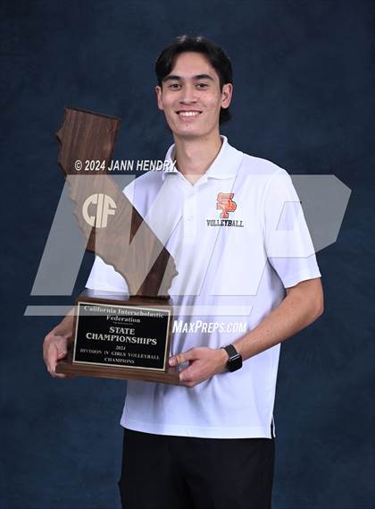 Thumbnail 1 in Hilmar vs South Pasadena (CIF Division 4 Final Awards) photogallery.